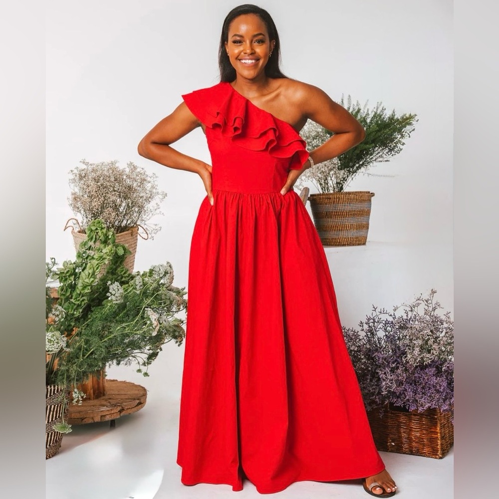 Elegant Red One-Shoulder Dress